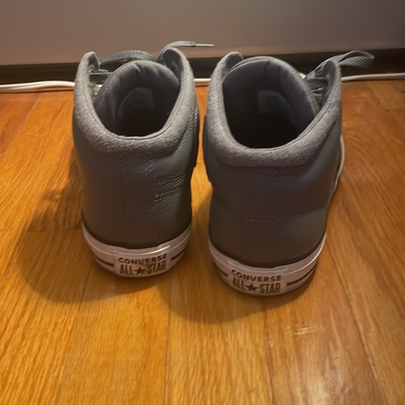 Converse all stars size 8 Mens - Picture 2 of 2